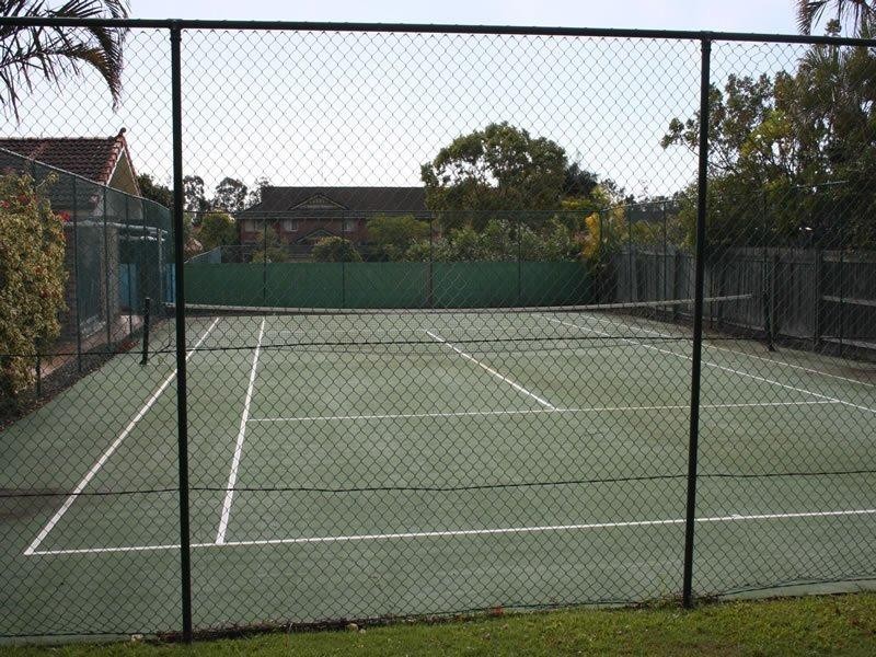 33/402 Pine Ridge Road, Coombabah QLD 4216