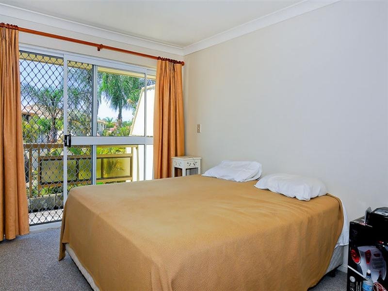 54/100 Morala Avenue “Oasis Villas”, Runaway Bay QLD 4216