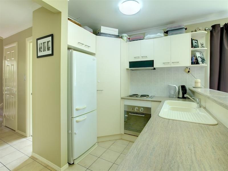 8/447 Pine Ridge Road, Runaway Bay QLD 4216