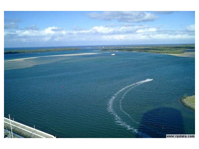 71/17 Bayview Street, Runaway Bay QLD 4216