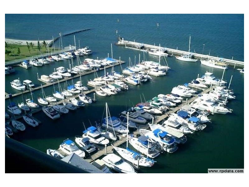 71/17 Bayview Street, Runaway Bay QLD 4216