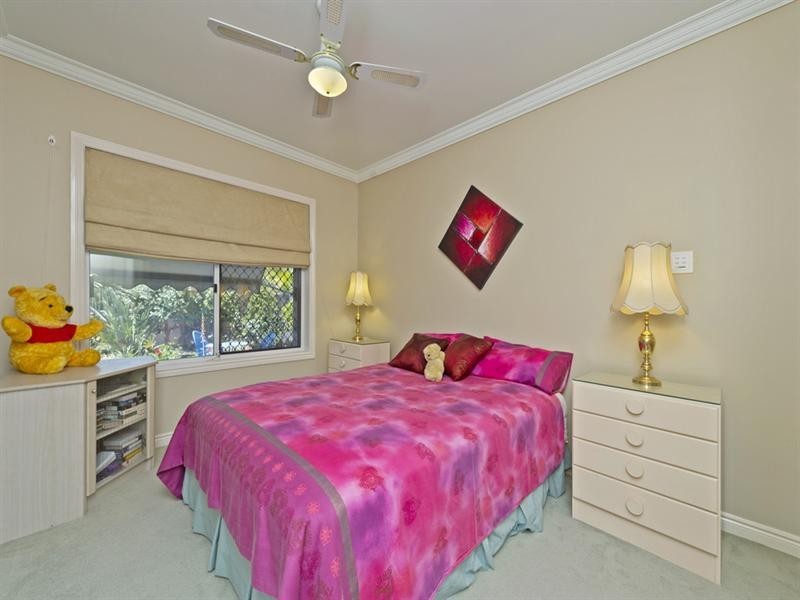 34 Anchorage Way, Biggera Waters QLD 4216