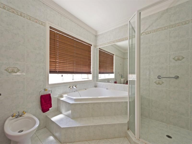 34 Anchorage Way, Biggera Waters QLD 4216