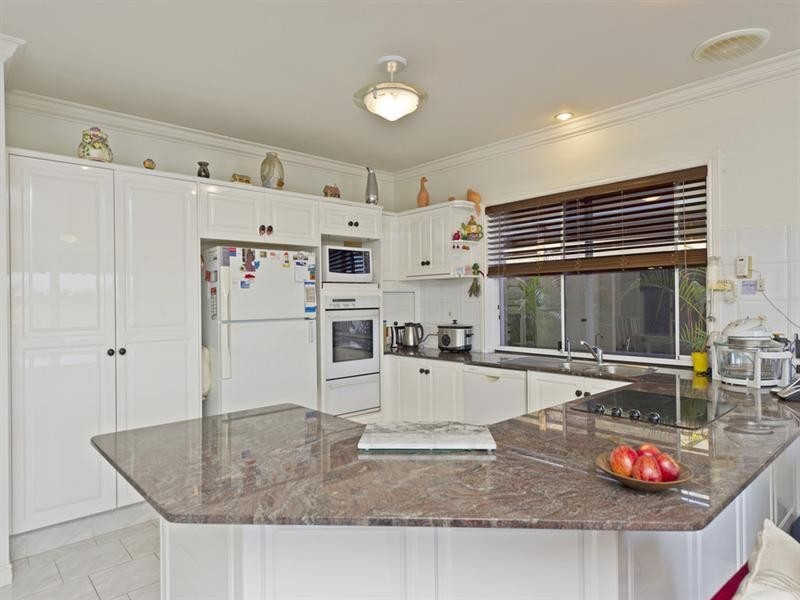 34 Anchorage Way, Biggera Waters QLD 4216