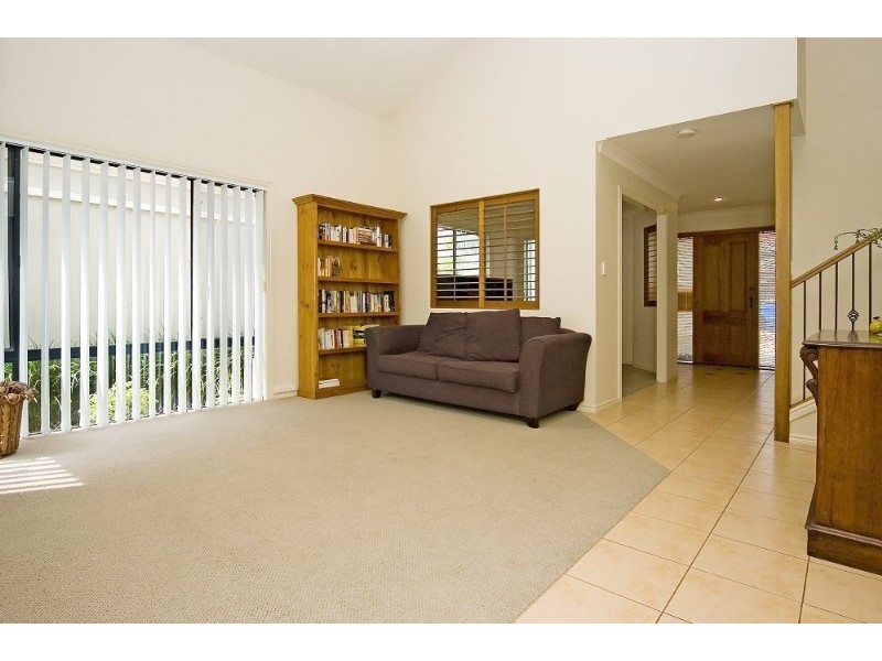 1/6-12 Monterey Keys Drive, Helensvale QLD 4212