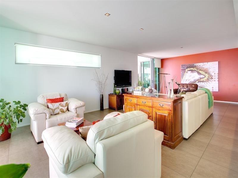 6403 Ephraim Island, Paradise Point QLD 4216