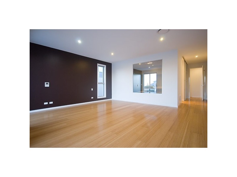 Paradise Point QLD 4216