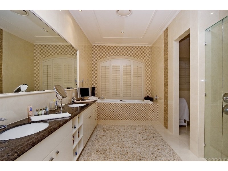 Sanctuary Cove QLD 4212