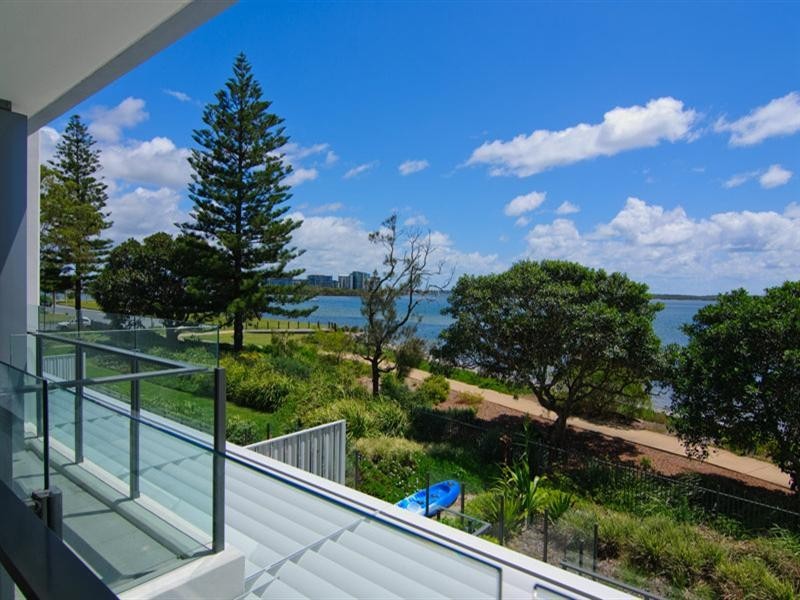 7206/323 Bayview Street, Hollywell QLD 4216