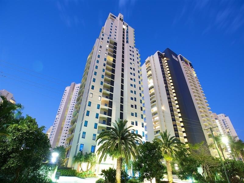 26/11 Peak Avenue, Main Beach QLD 4217