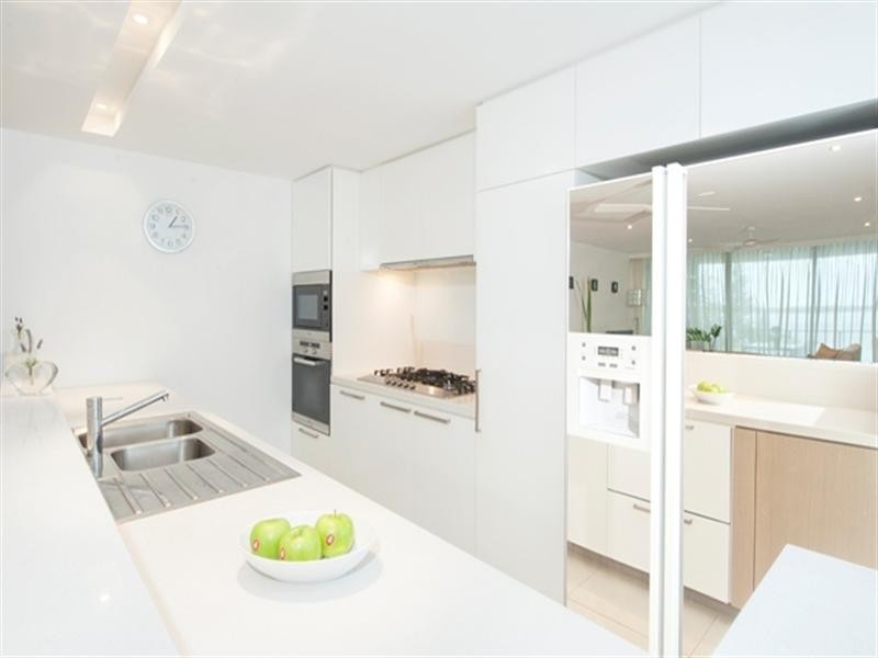 4303/323 Bayview Street, Hollywell QLD 4216