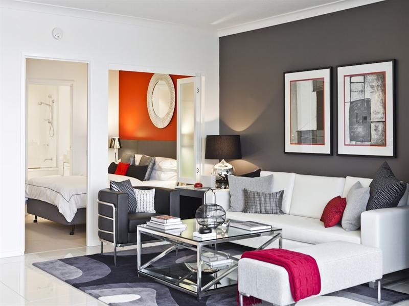 1 Compass Drive, Biggera Waters QLD 4216