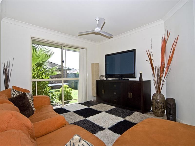 16/400 Pine Ridge Road, Coombabah QLD 4216