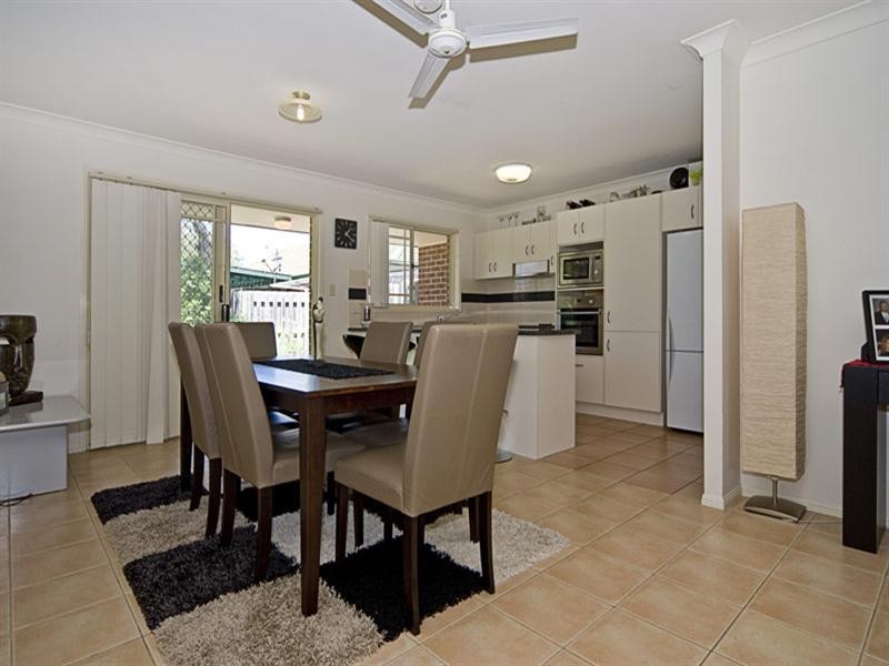 16/400 Pine Ridge Road, Coombabah QLD 4216