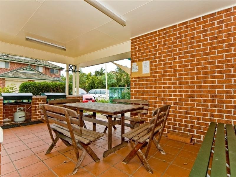 16/400 Pine Ridge Road, Coombabah QLD 4216