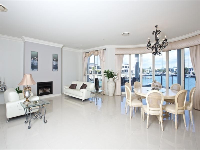 64 King Charles Drive, Sovereign Islands QLD 4216