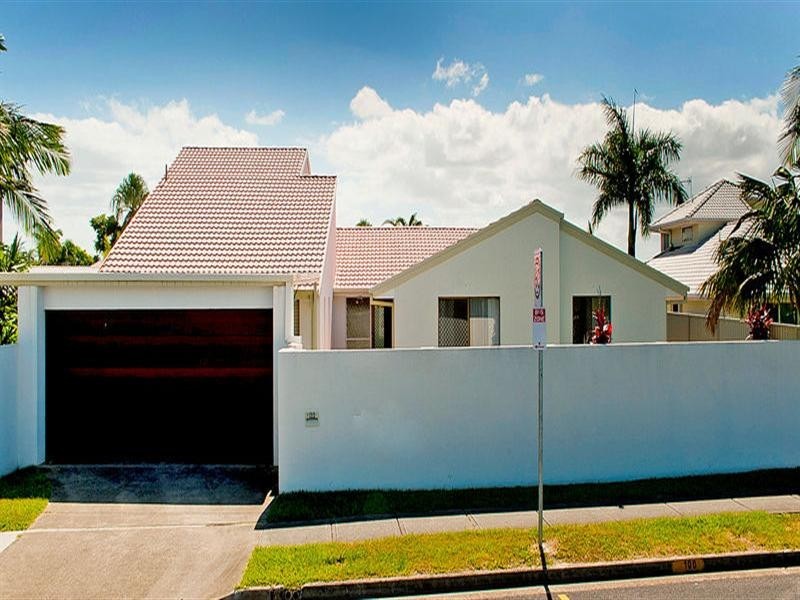 100 Oxley Drive, Paradise Point QLD 4216