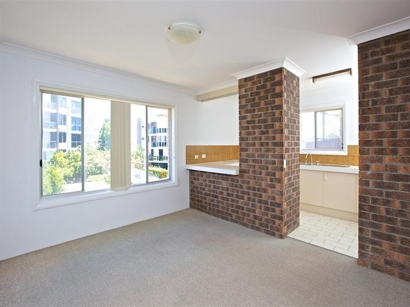 8/442 Marine Parade, Biggera Waters QLD 4216