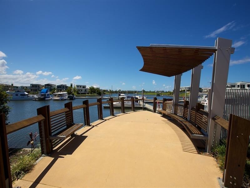 31 North Bank Court, Helensvale QLD 4212