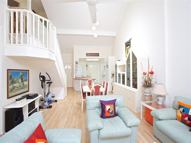 26/264 Oxley Drive, Coombabah QLD 4216