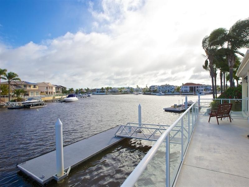 47 Cockleshell Court, Runaway Bay QLD 4216