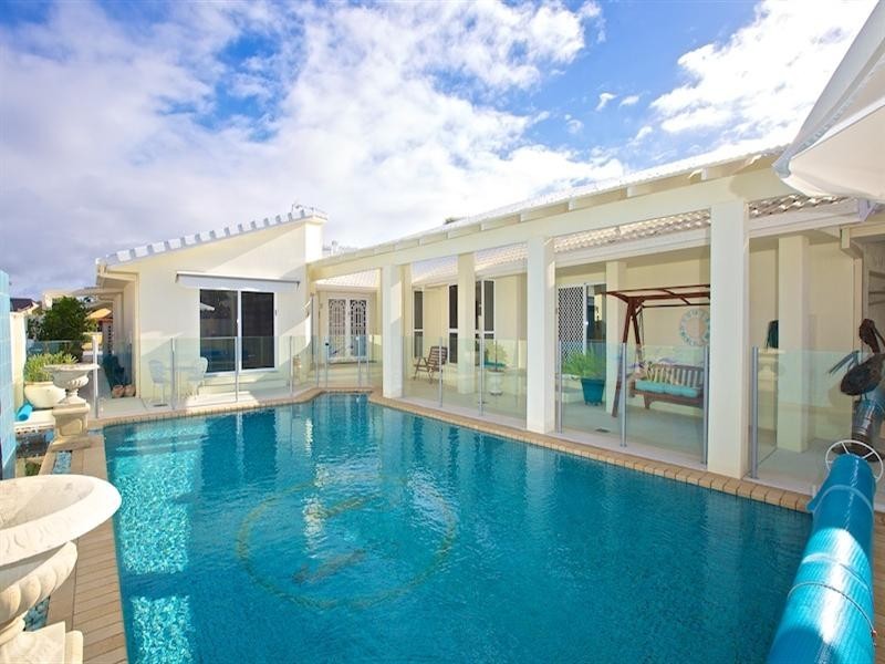 47 Cockleshell Court, Runaway Bay QLD 4216