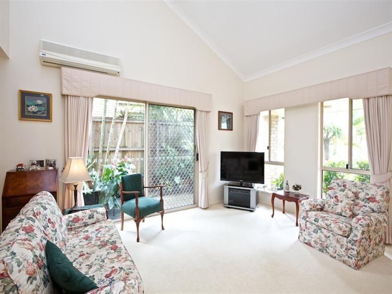 30/284 Oxley Drive, Coombabah QLD 4216