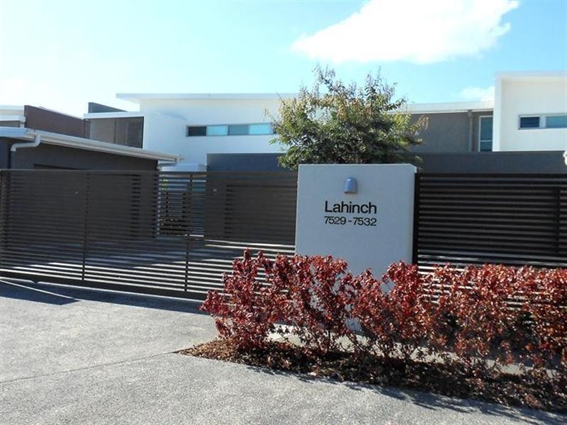 7529 Springfield Drive, Hope Island QLD 4212