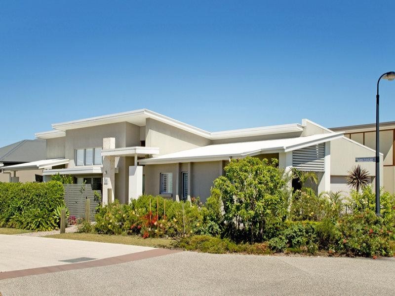 141/1 Halcyon Way, Hope Island QLD 4212