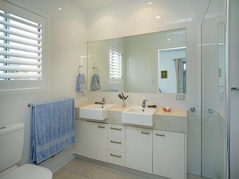 141/1 Halcyon Way, Hope Island QLD 4212