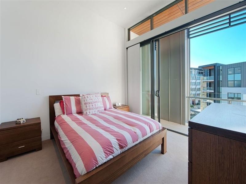 2405/1 Marina Promenade, Paradise Point QLD 4216