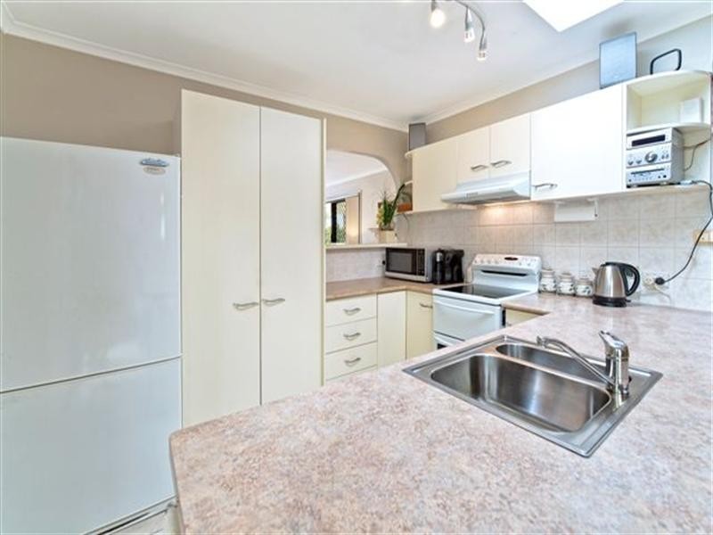 1/22 Maiala Close, Paradise Point QLD 4216