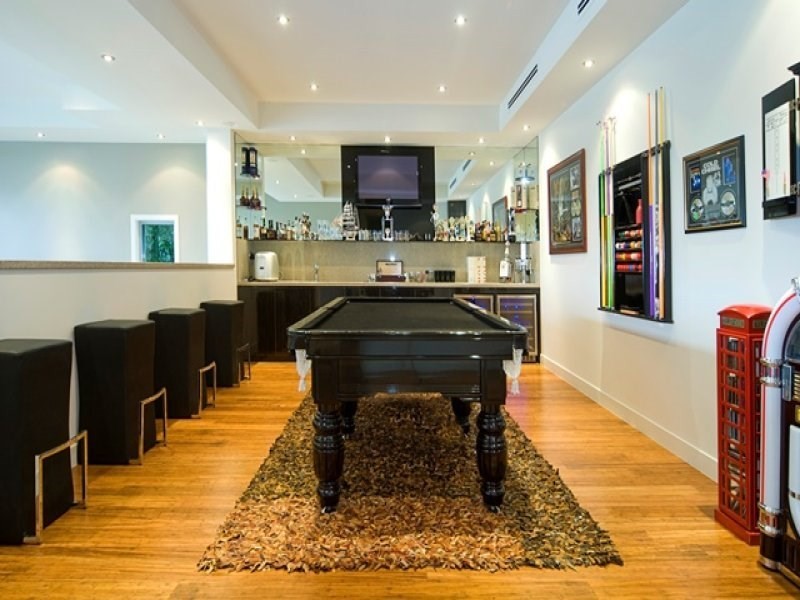 74 Royal Albert Crescent, Sovereign Islands QLD 4216