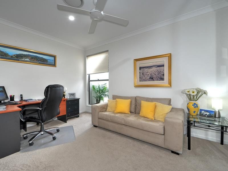 7693 Fairway Boulevard, Hope Island QLD 4212