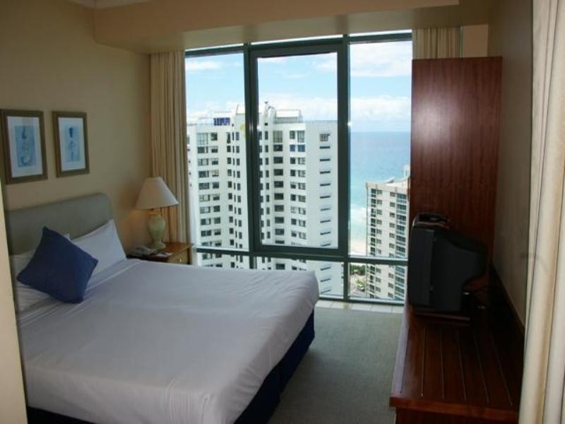 2009/2010 Legends. Laycock Street, Surfers Paradise QLD 4217