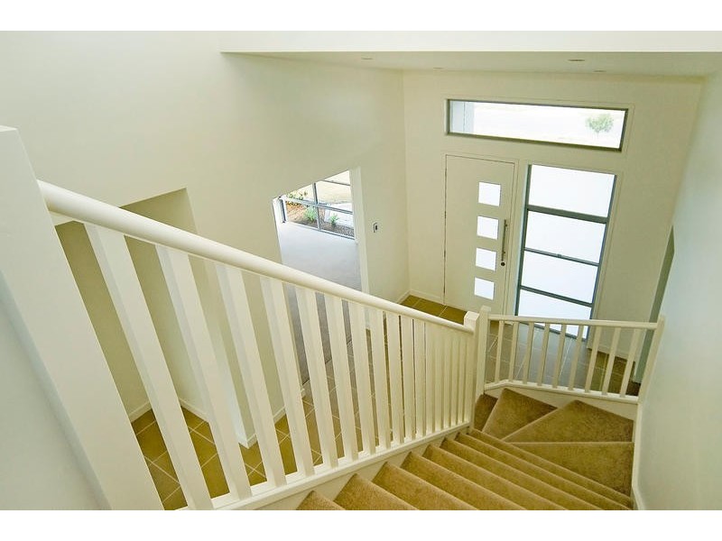 Hope Island QLD 4212