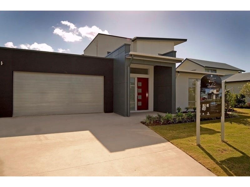 Hope Island QLD 4212