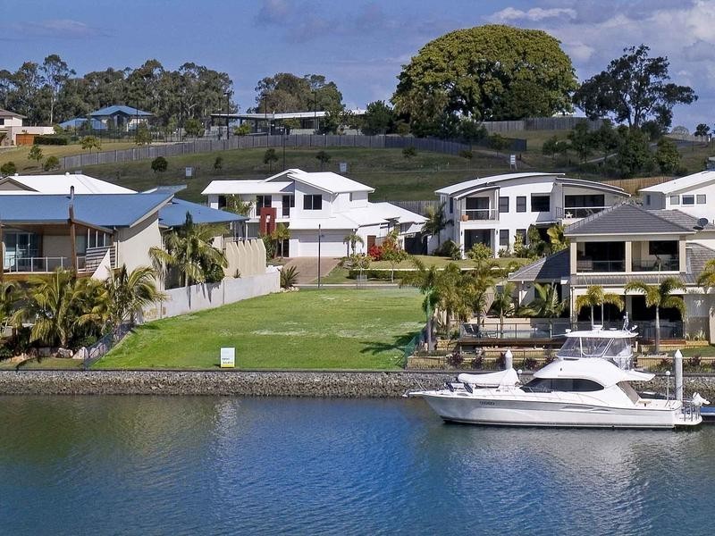 32 Buccaneer Way, Coomera QLD 4209