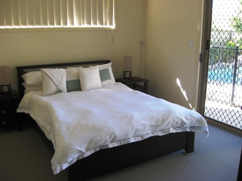 Oxenford QLD 4210