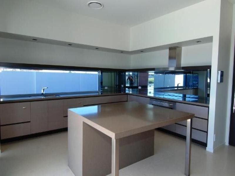 26 Windward Place, Jacobs Well QLD 4208