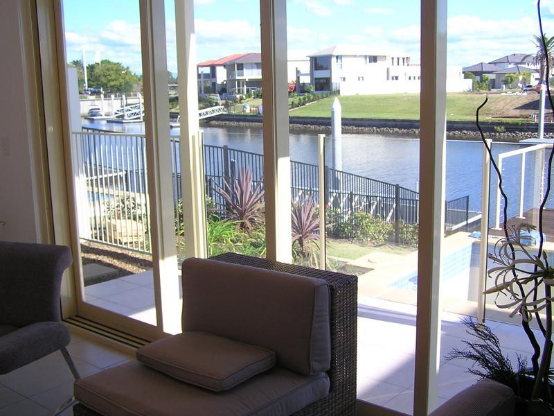 Hope Island QLD 4212