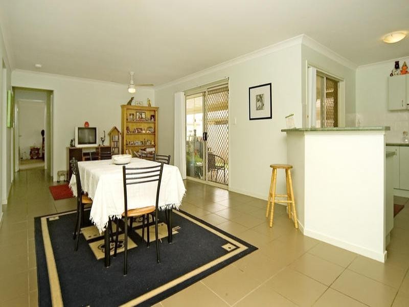 4 Lake Manchester, Logan Reserve QLD 4133