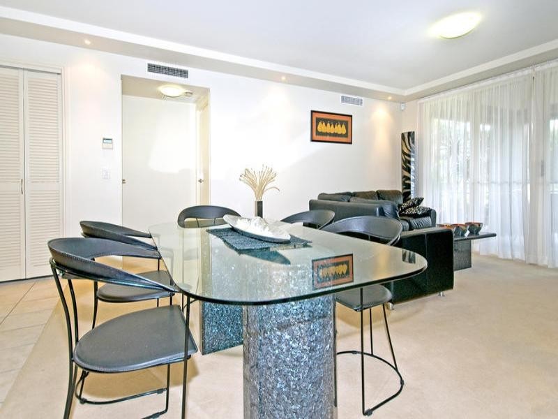 Hope Island QLD 4212