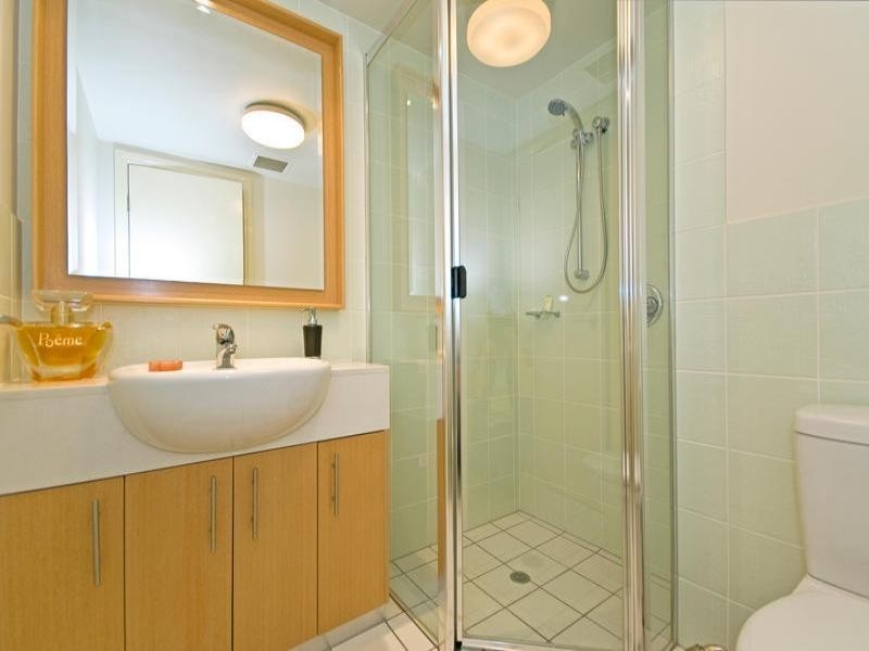 Hope Island QLD 4212