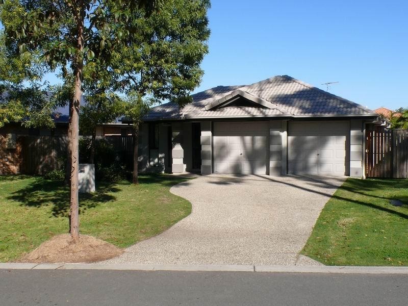 4 Tuckeroo Place, Sunnybank Hills QLD 4109