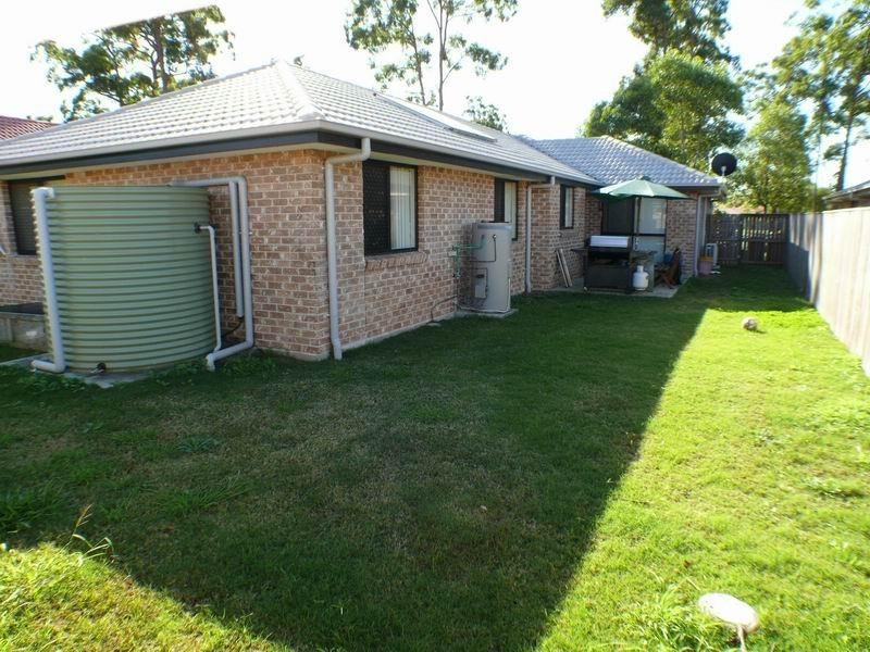 4 Tuckeroo Place, Sunnybank Hills QLD 4109