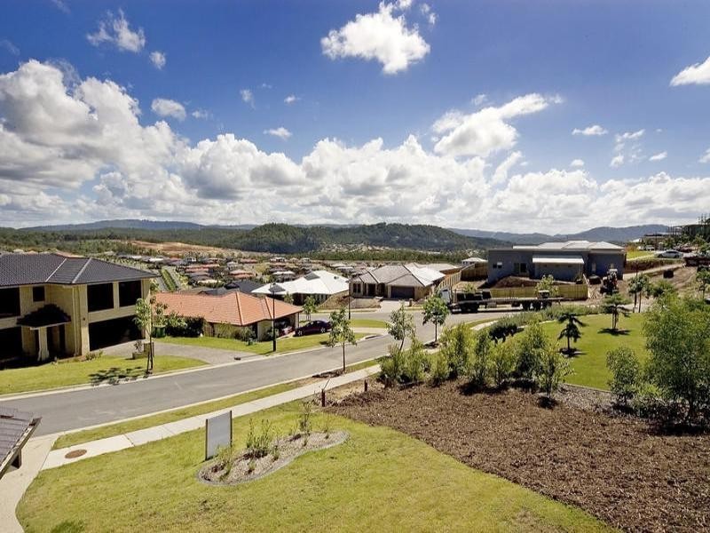 Pacific Pines QLD 4211