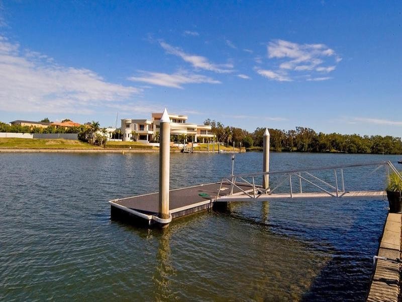 Hope Island QLD 4212