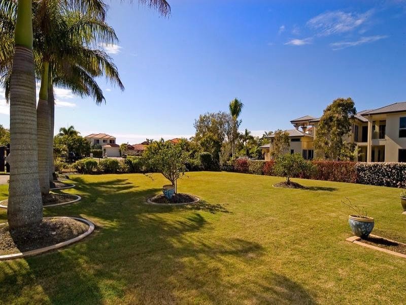 Hope Island QLD 4212