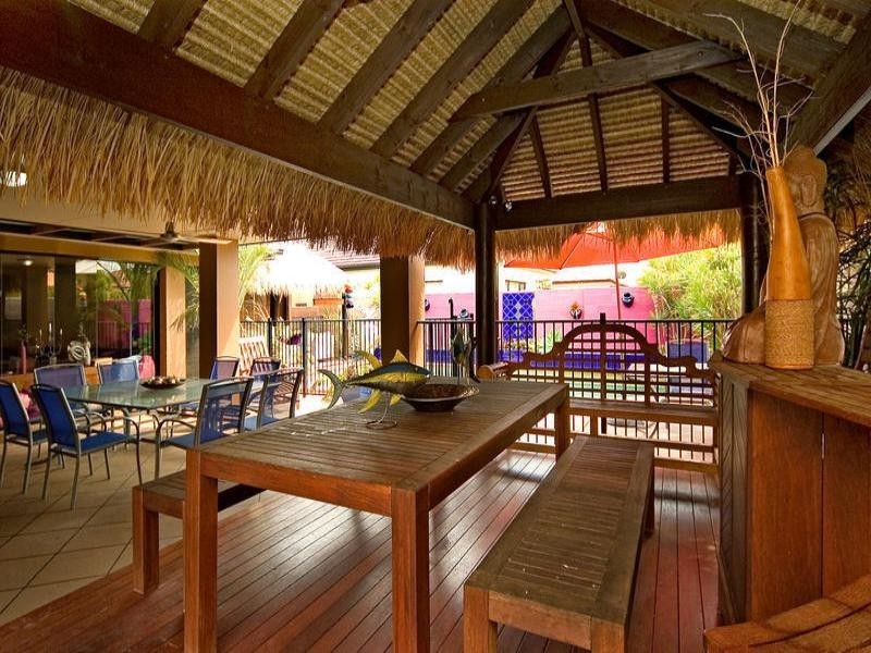 31 John Dalley Drive, Helensvale QLD 4212